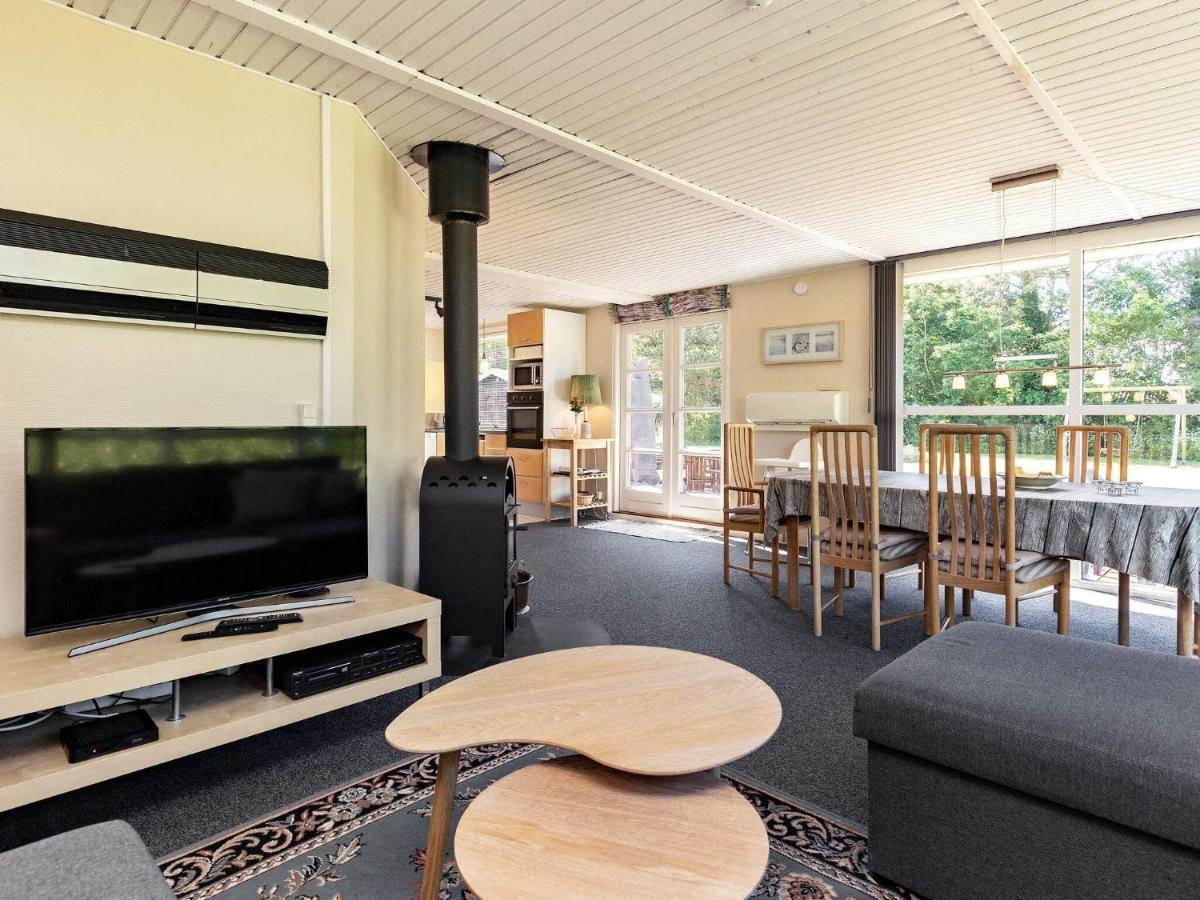 6 Person Holiday Home In Nibe Exteriér fotografie
